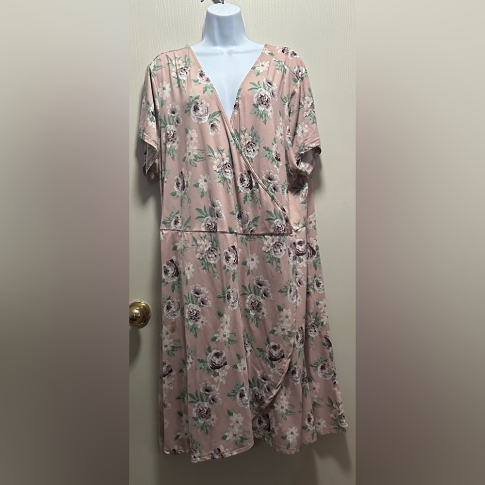 Just Be Women's Plus Size 3XL Pink Floral Wrap Dress